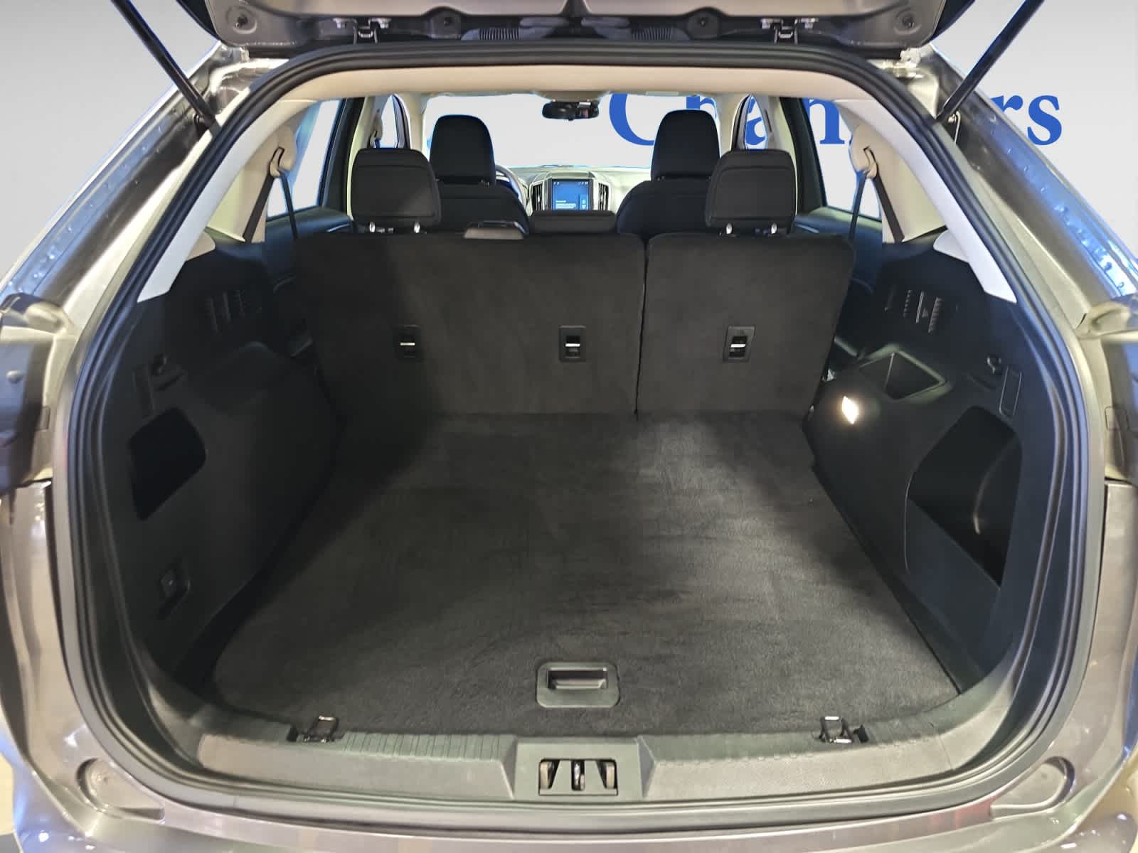 2022 Ford Edge SE photo 3