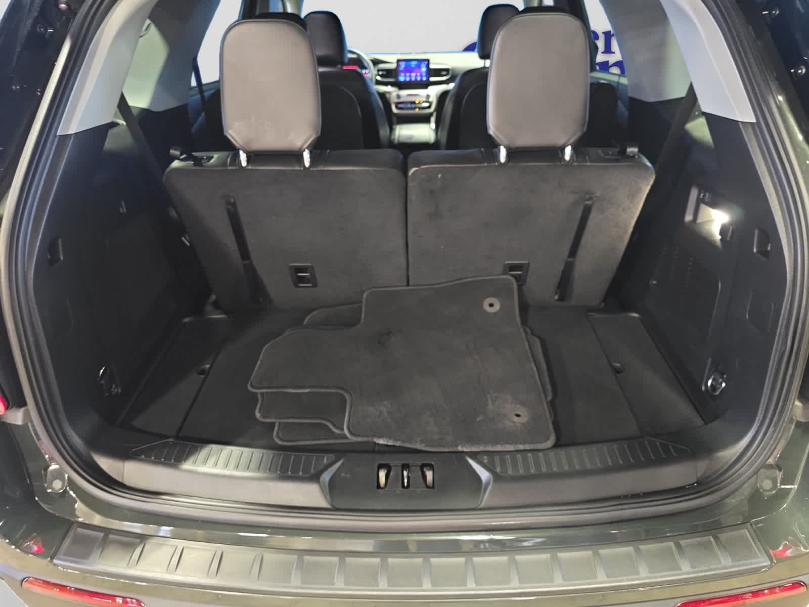 used 2022 Ford Explorer car, priced at $31,460