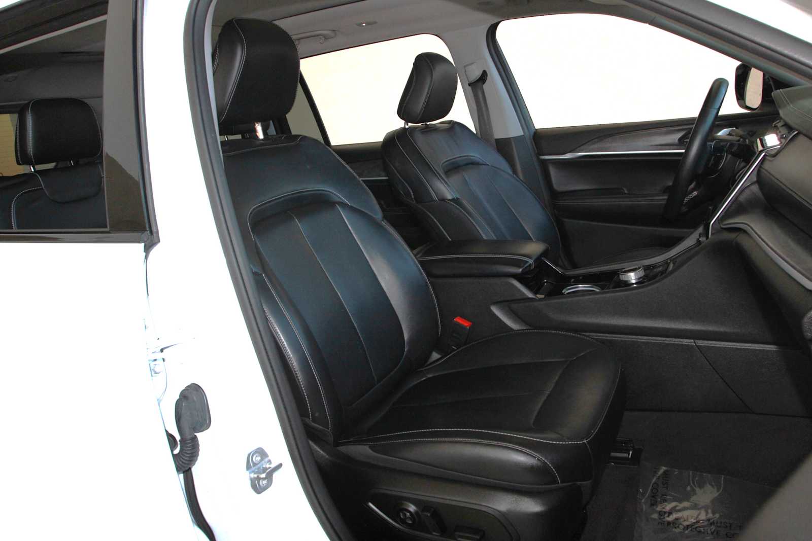 used 2021 Jeep Grand Cherokee L car, priced at $25,361