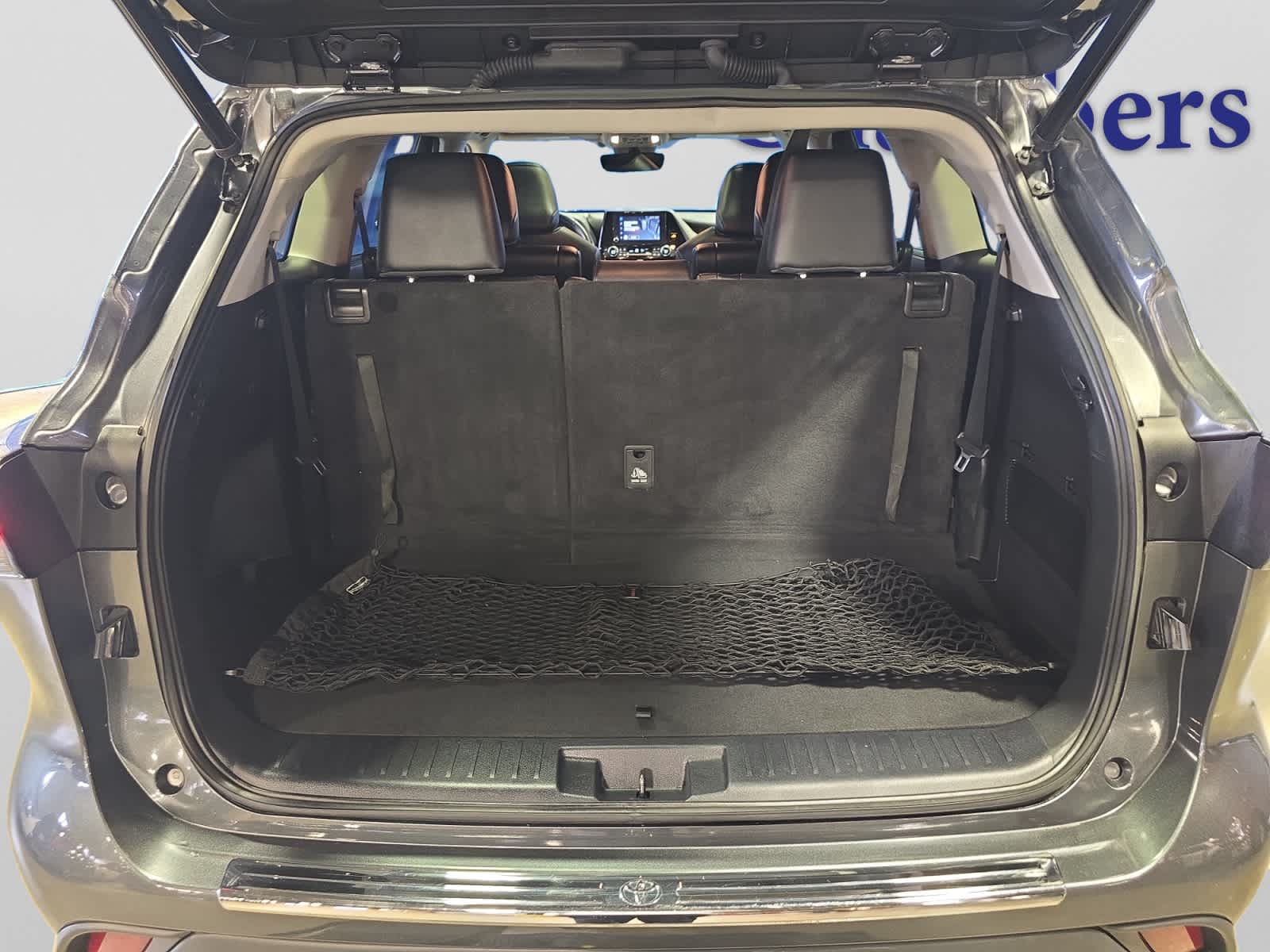 used 2023 Toyota Highlander car, priced at $31,188