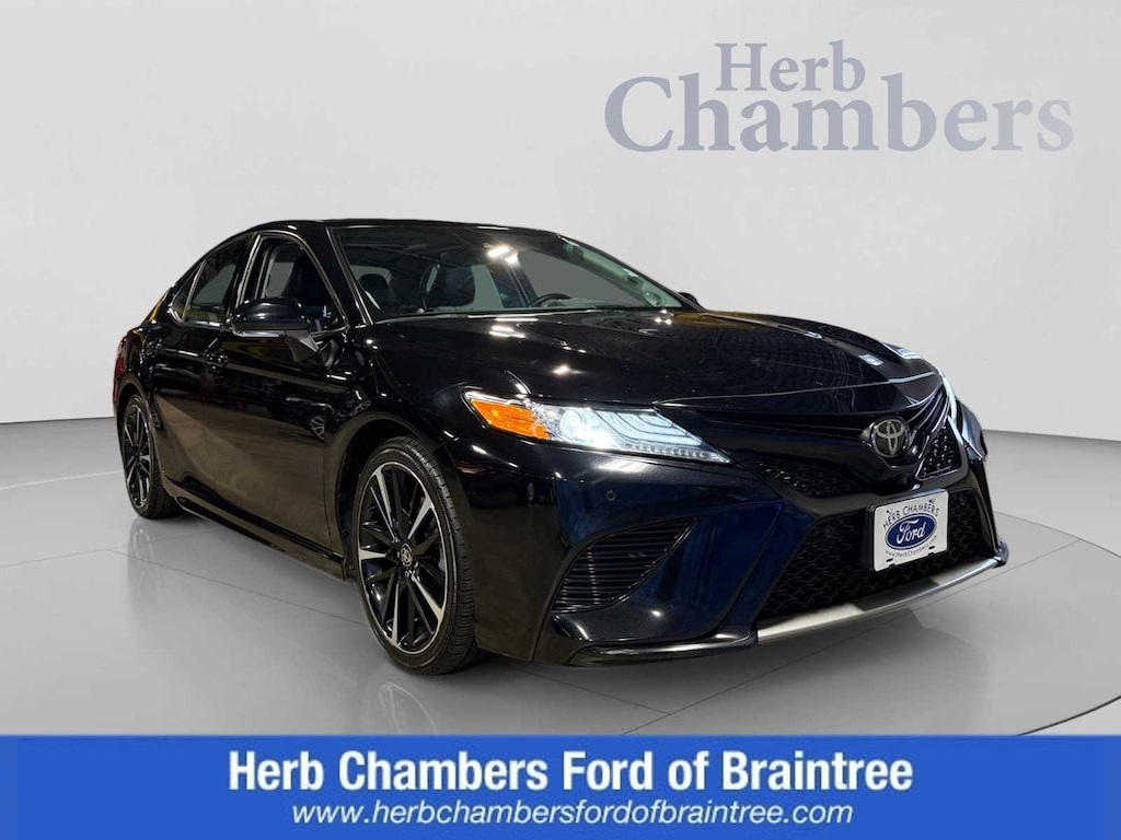 Used 2020 Toyota Camry XSE Sedan