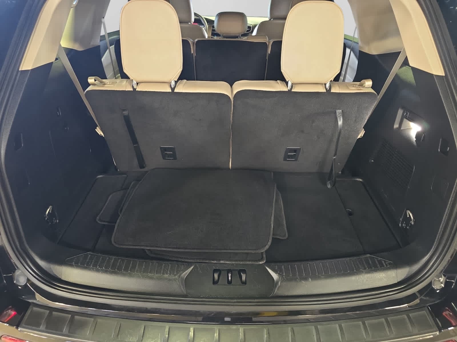 used 2023 Ford Explorer car, priced at $32,385