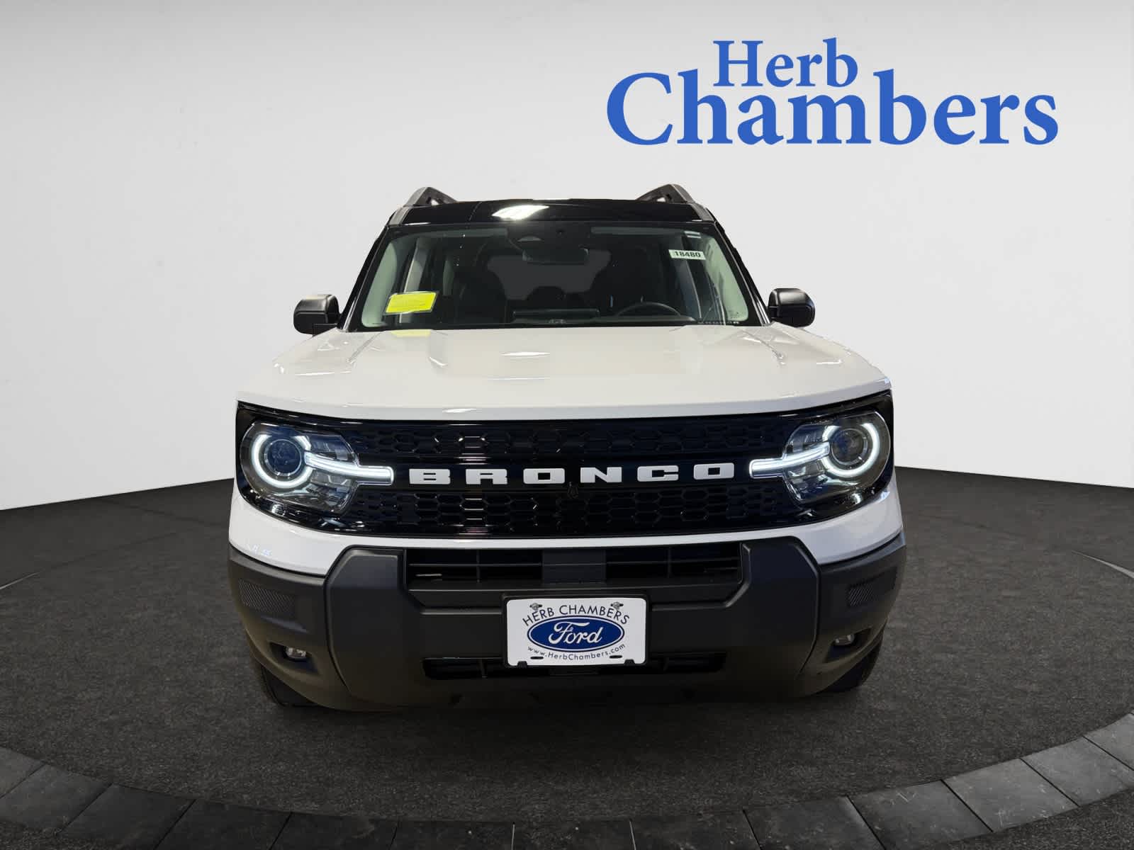 2025 Ford Bronco Sport Outer Banks photo 2