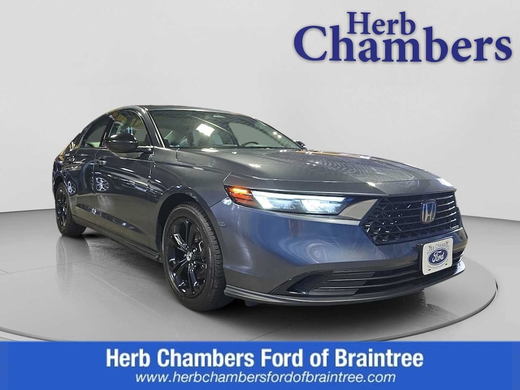 Used 2025 Honda Accord SE Sedan