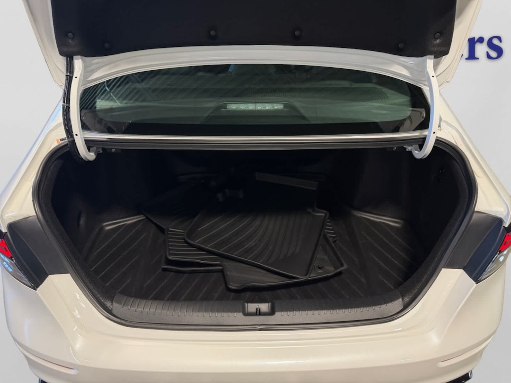 Used 2023 Honda Accord Hybrid Sport-L Sedan