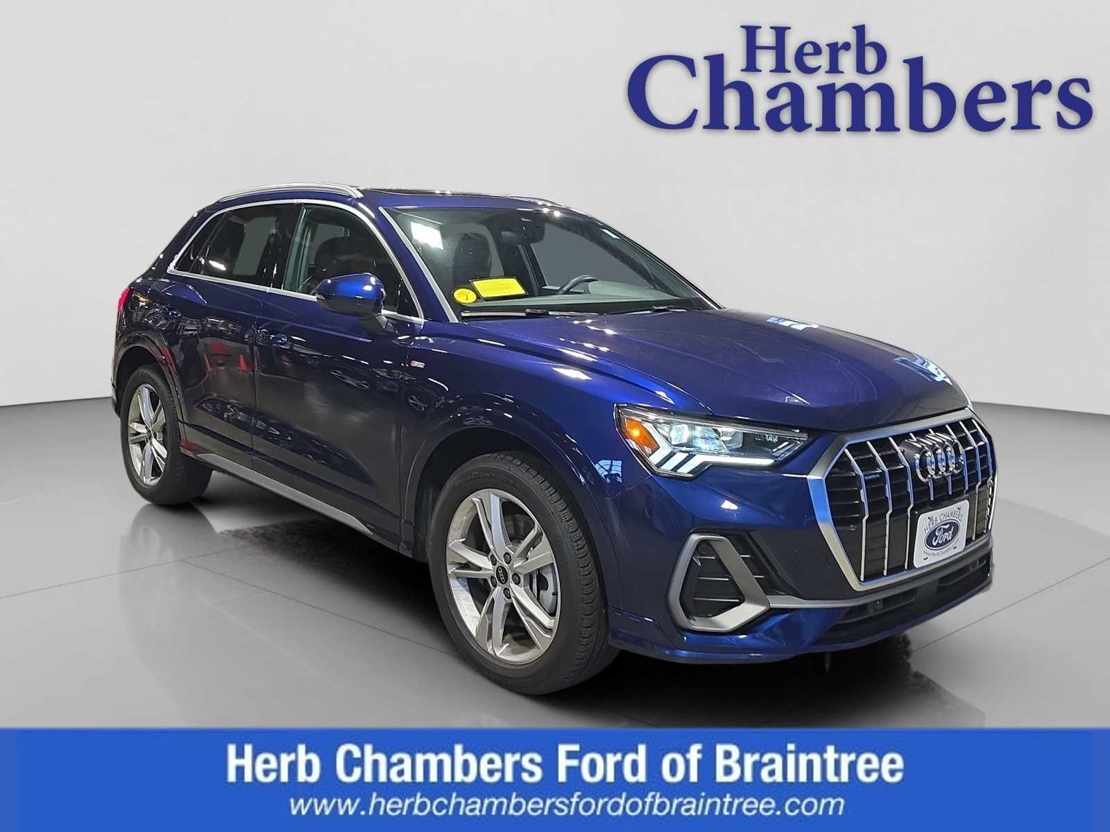 2023 Audi Q3 S Line Premium Plus's photo