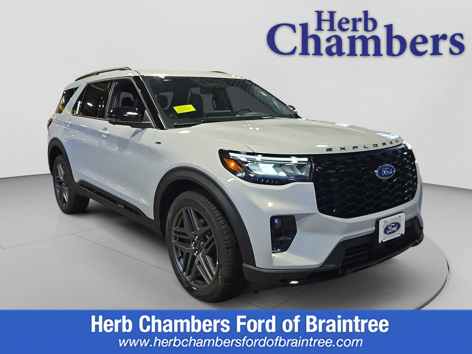 2026 Ford Explorer ST-LINE 4WD's photo