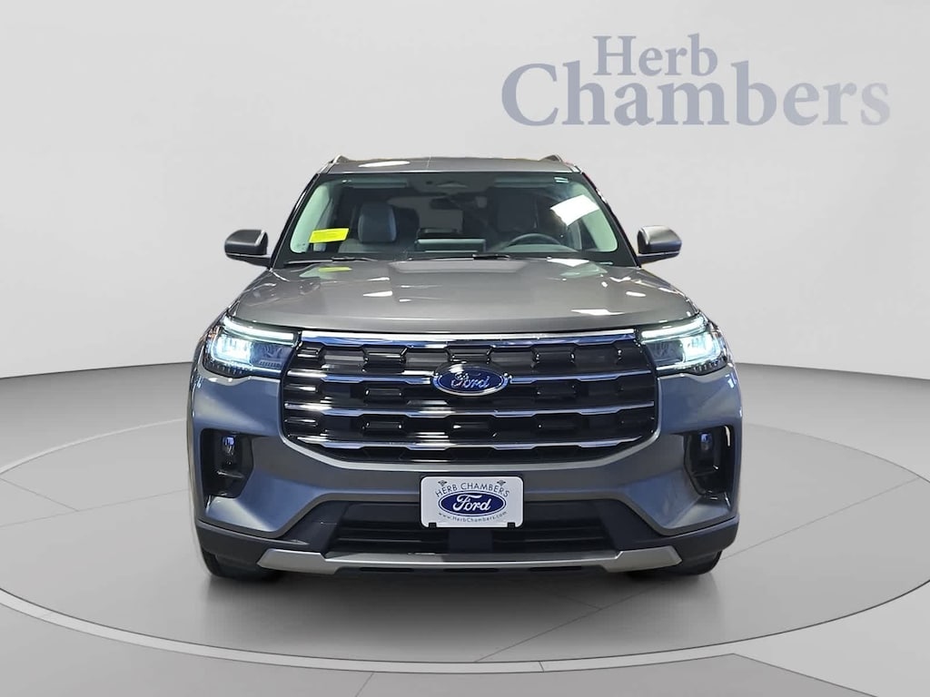 New 2026 Ford Explorer Active w/200A Pkg SUV
