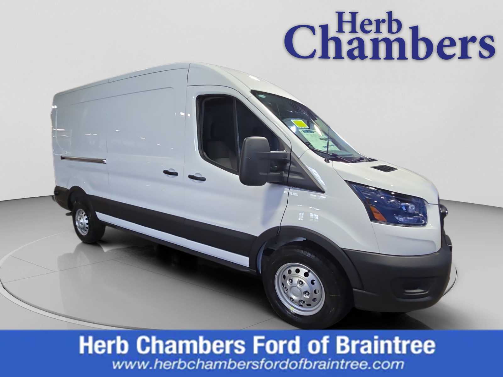 2025 Ford Transit Van Base's photo
