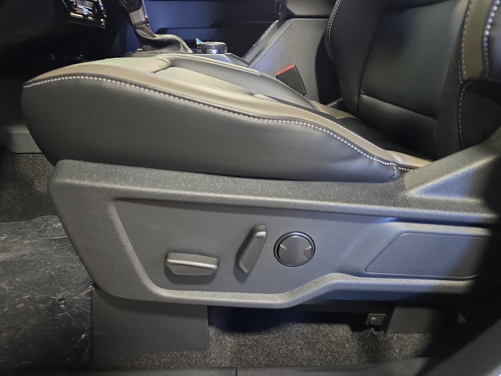 new 2025 Ford Bronco car, priced at $48,295