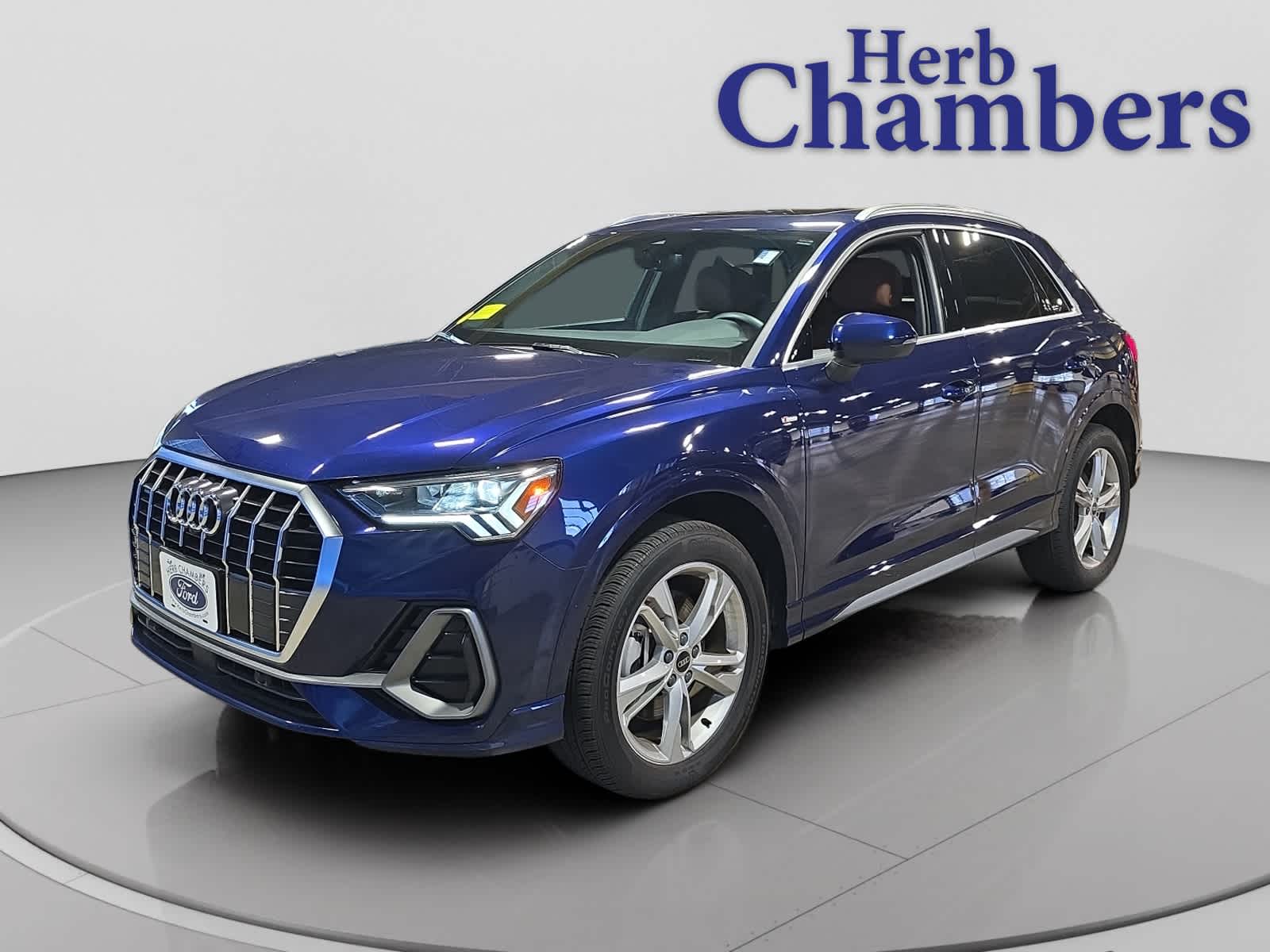 used 2023 Audi Q3 car, priced at $28,887