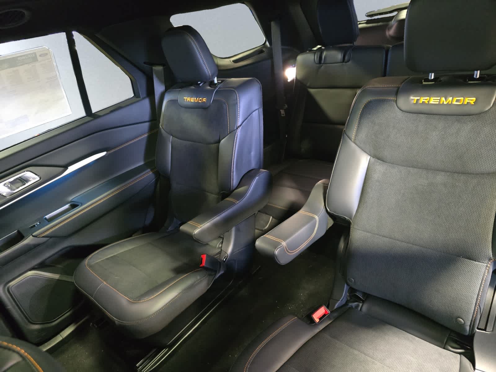 2026 Ford Explorer Tremor - Photo 17