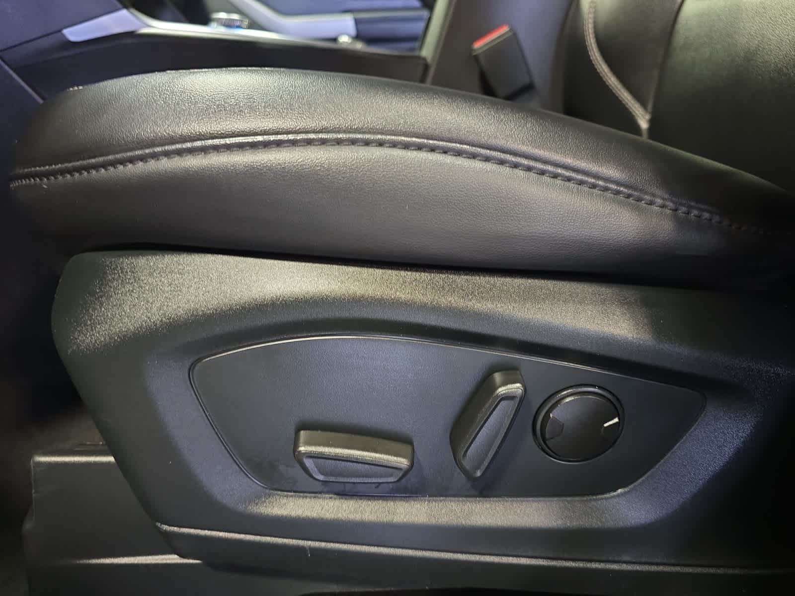 used 2023 Ford Explorer car, priced at $34,088