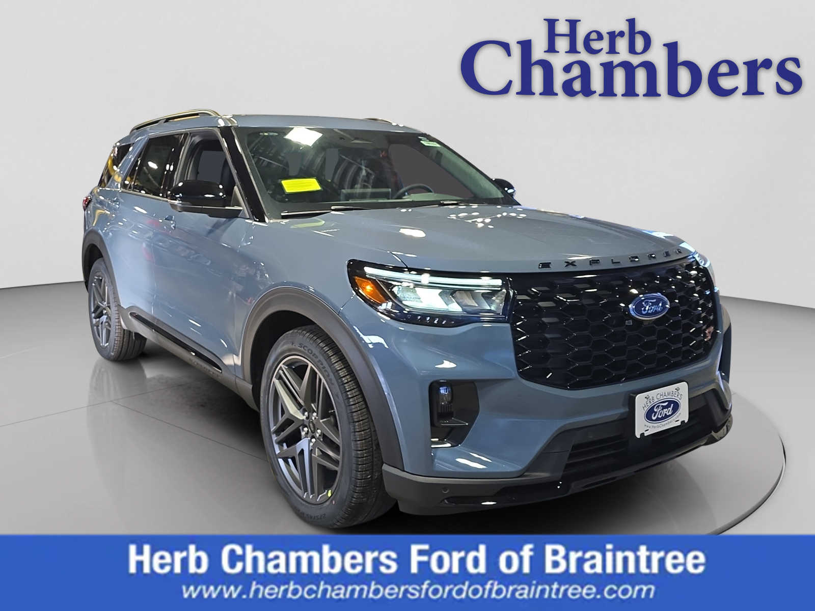 2026 Ford Explorer ST's photo