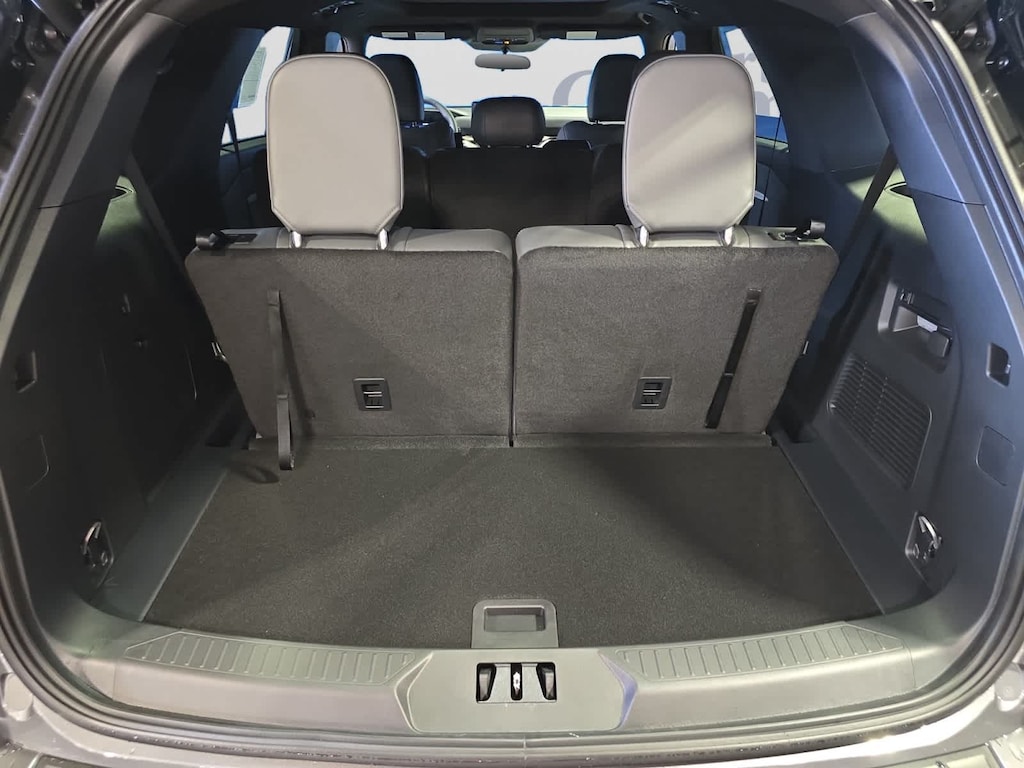 New 2027 Ford Explorer Active w/200A Pkg SUV
