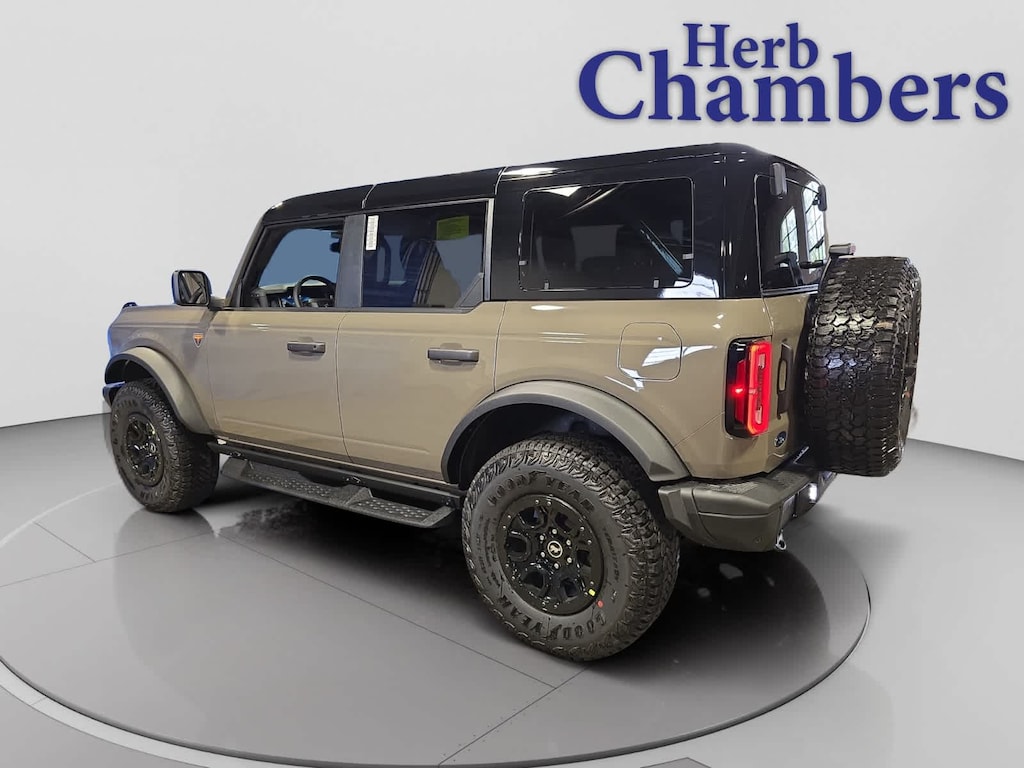 New 2025 Ford Bronco Badlands SUV