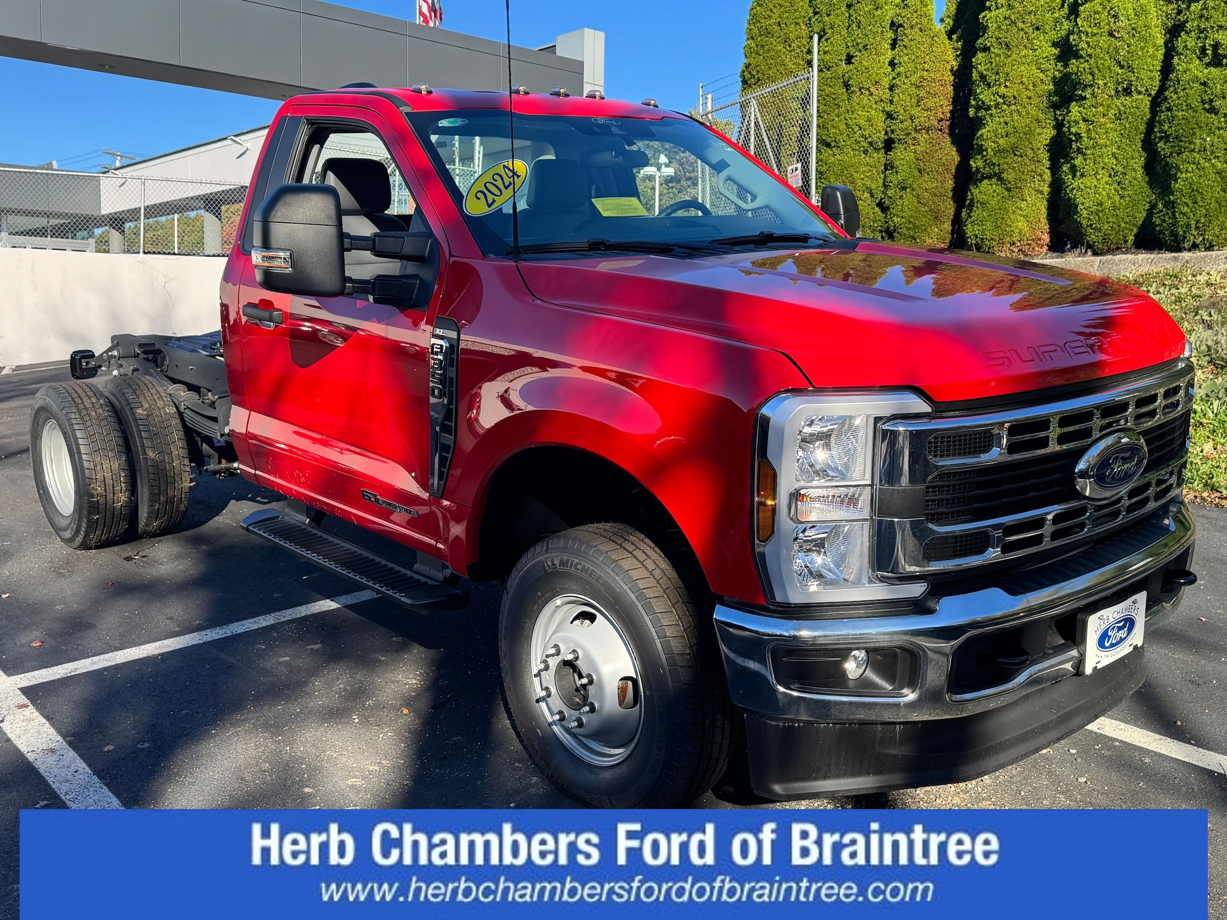 2024 Ford F-350 Chassis Regular Cab 