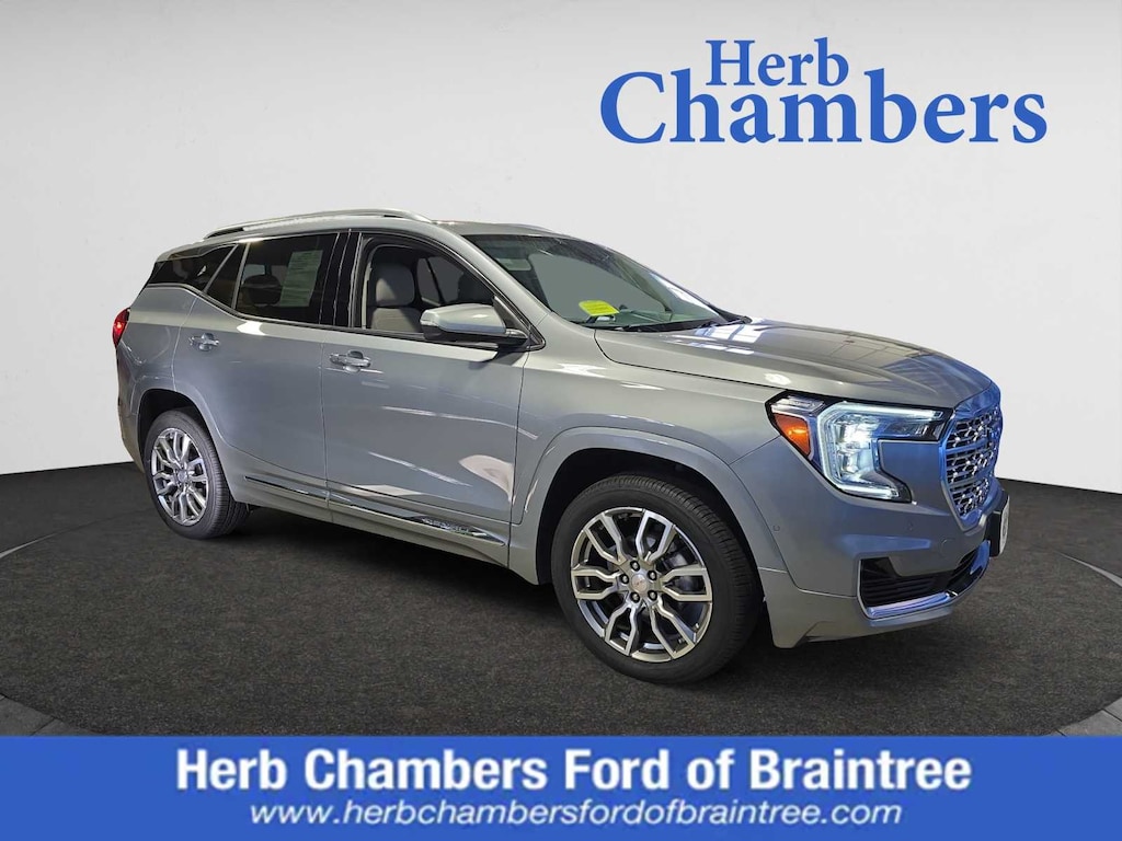 Used 2023 GMC Terrain Denali SUV