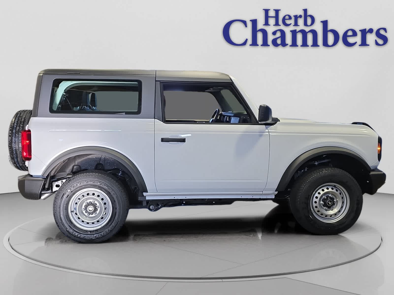 new 2025 Ford Bronco car, priced at $42,995