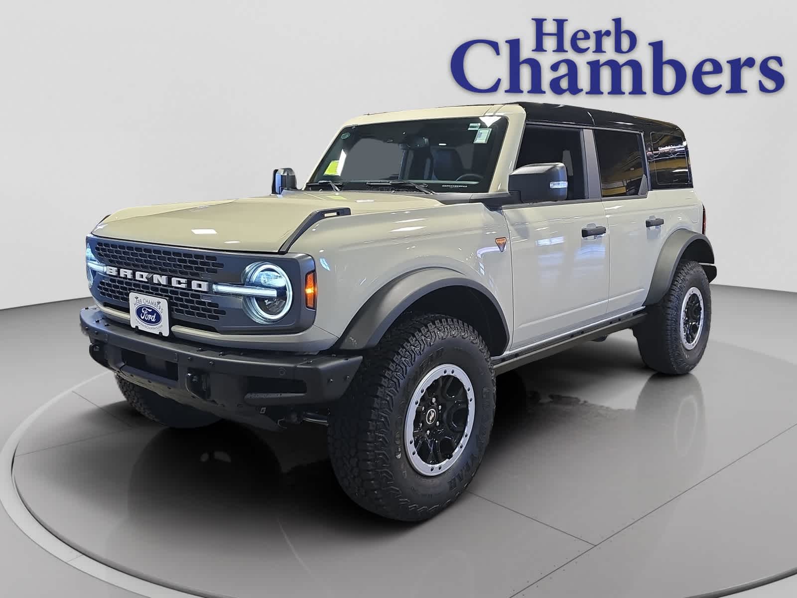 2025 Ford Bronco 4-Door Badlands - Photo 10