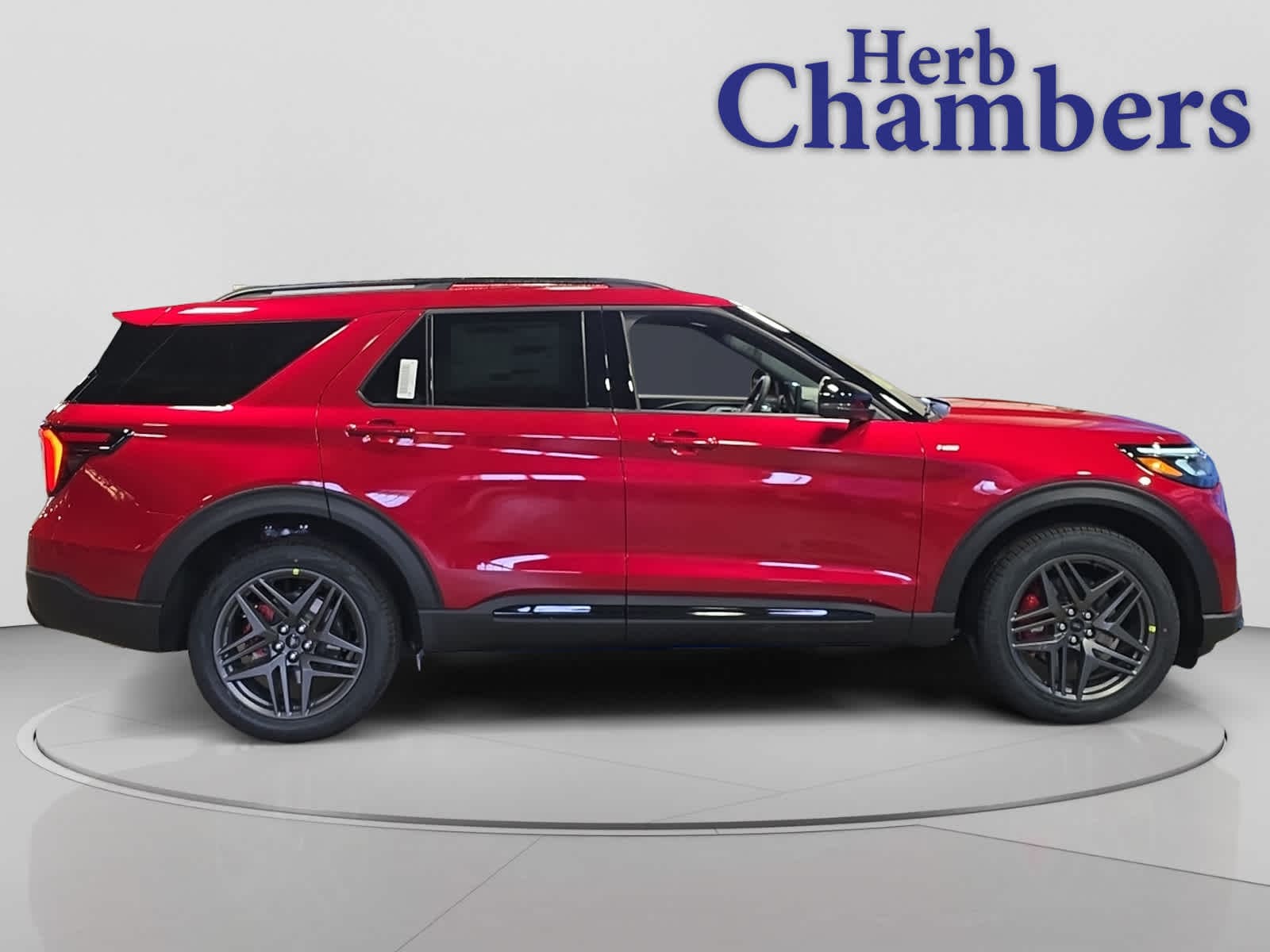2026 Ford Explorer ST-Line - Photo 11