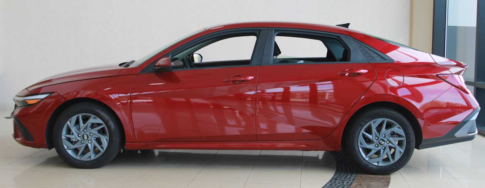 used 2024 Hyundai Elantra Hybrid car, priced at $22,497