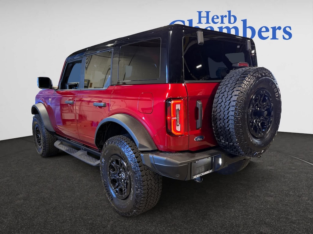 Used 2025 Ford Bronco Badlands SUV