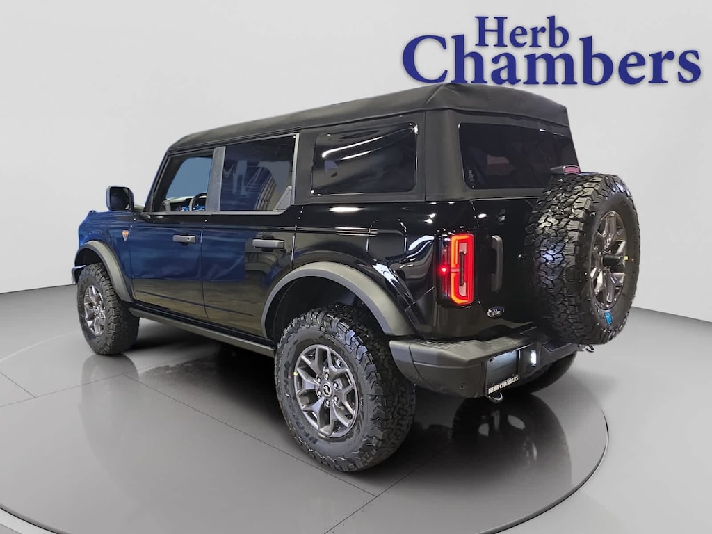 New 2025 Ford Bronco Badlands SUV