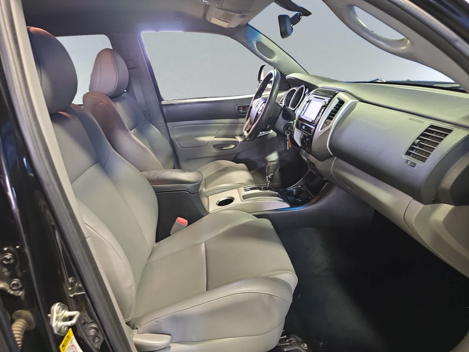 used 2014 Toyota Tacoma car, priced at $22,087