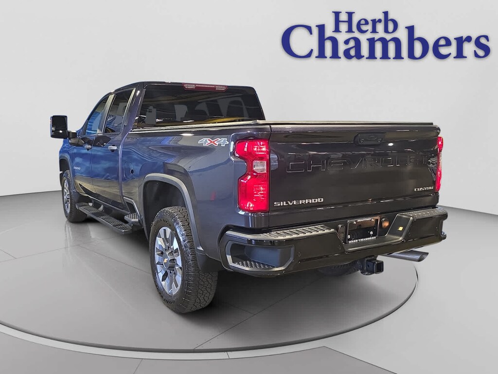 Used 2024 Chevrolet Silverado 2500 HD Custom 4WD Crew Cab 159 Truck Crew Cab