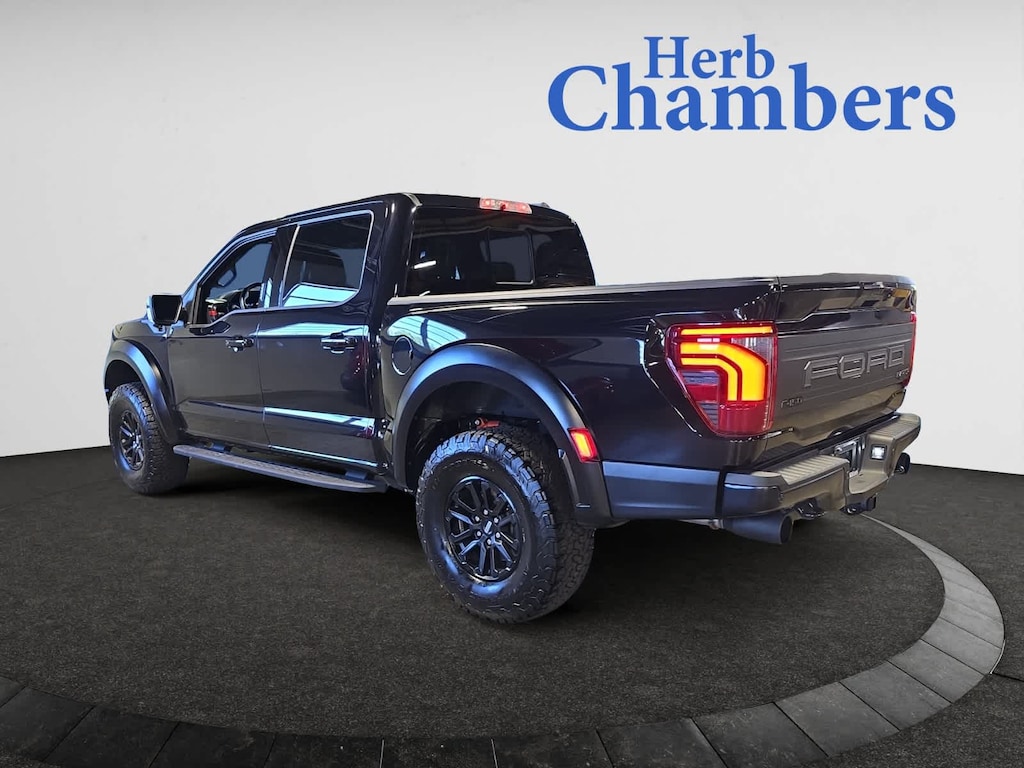 Used 2024 Ford F-150 Raptor 4WD Supercrew 5.5 Box Truck SuperCrew Cab