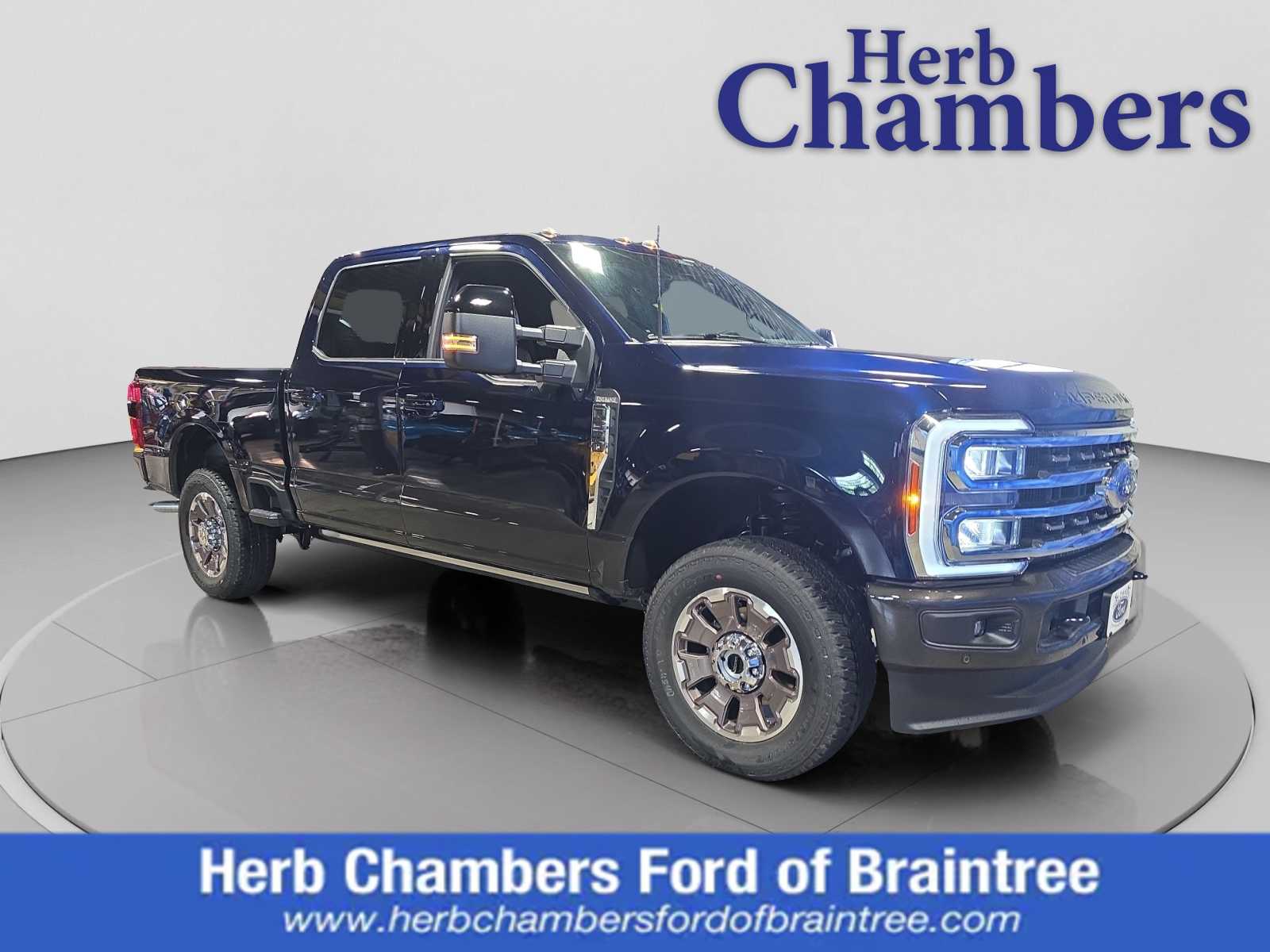 2025 Ford F-350 Super Duty King Ranch's photo