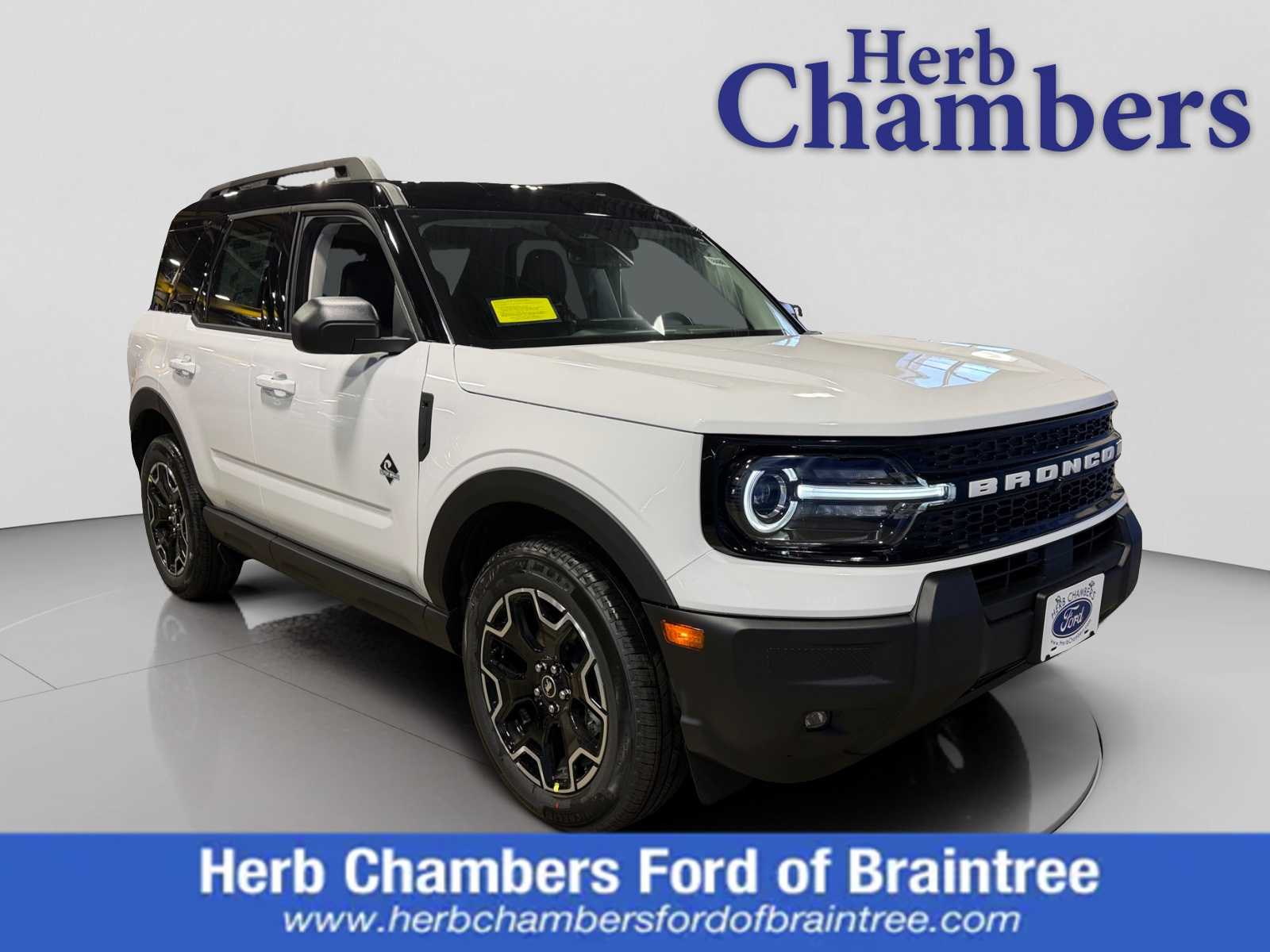 2025 Ford Bronco Sport Outer Banks's photo