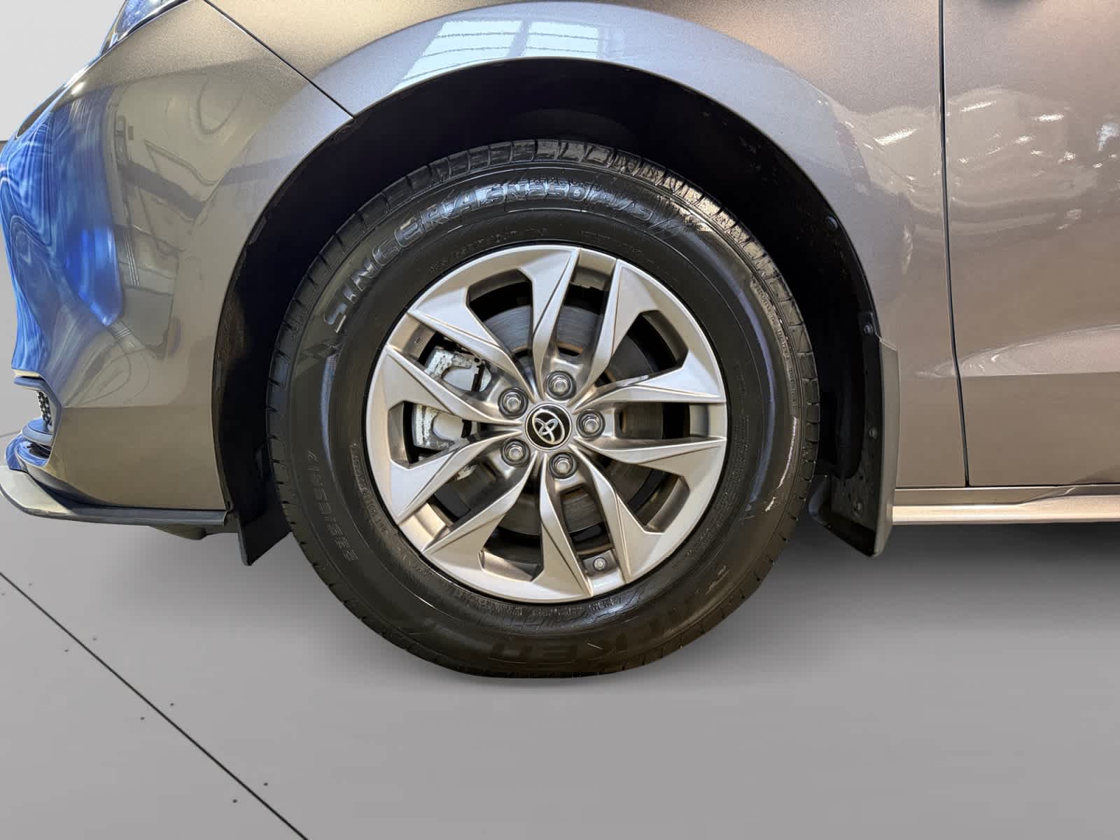 used 2022 Toyota Sienna car, priced at $39,487