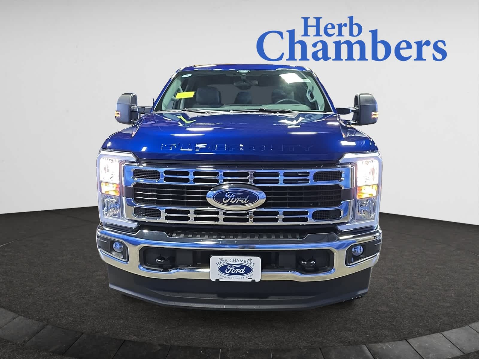 2026 Ford F-250 XLT photo 2