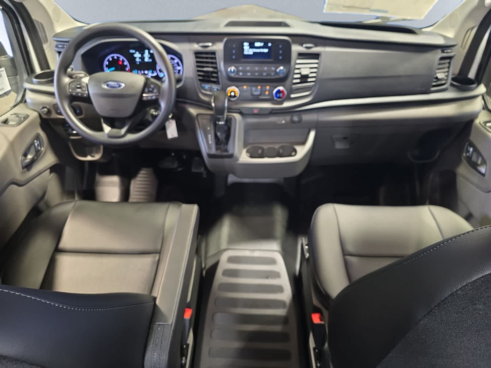 2025 Ford Transit Van Base - Photo 6