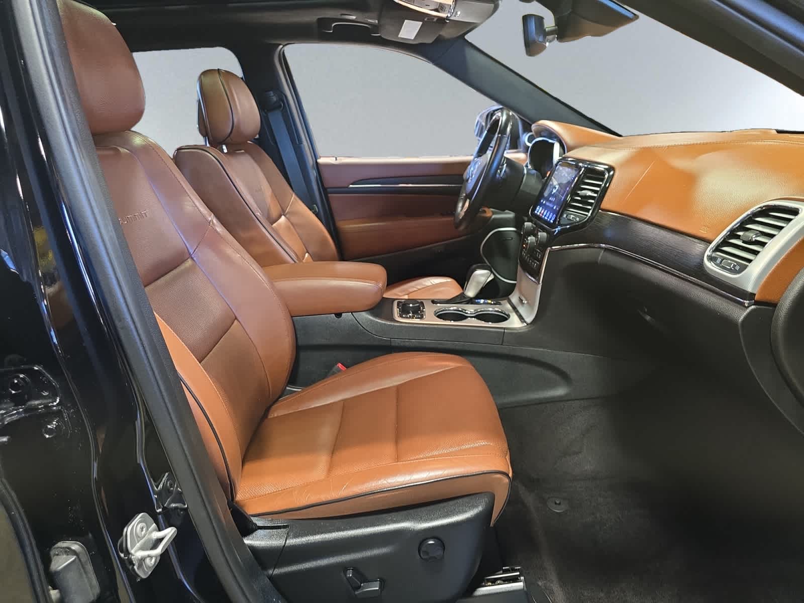 used 2019 Jeep Grand Cherokee car, priced at $22,087