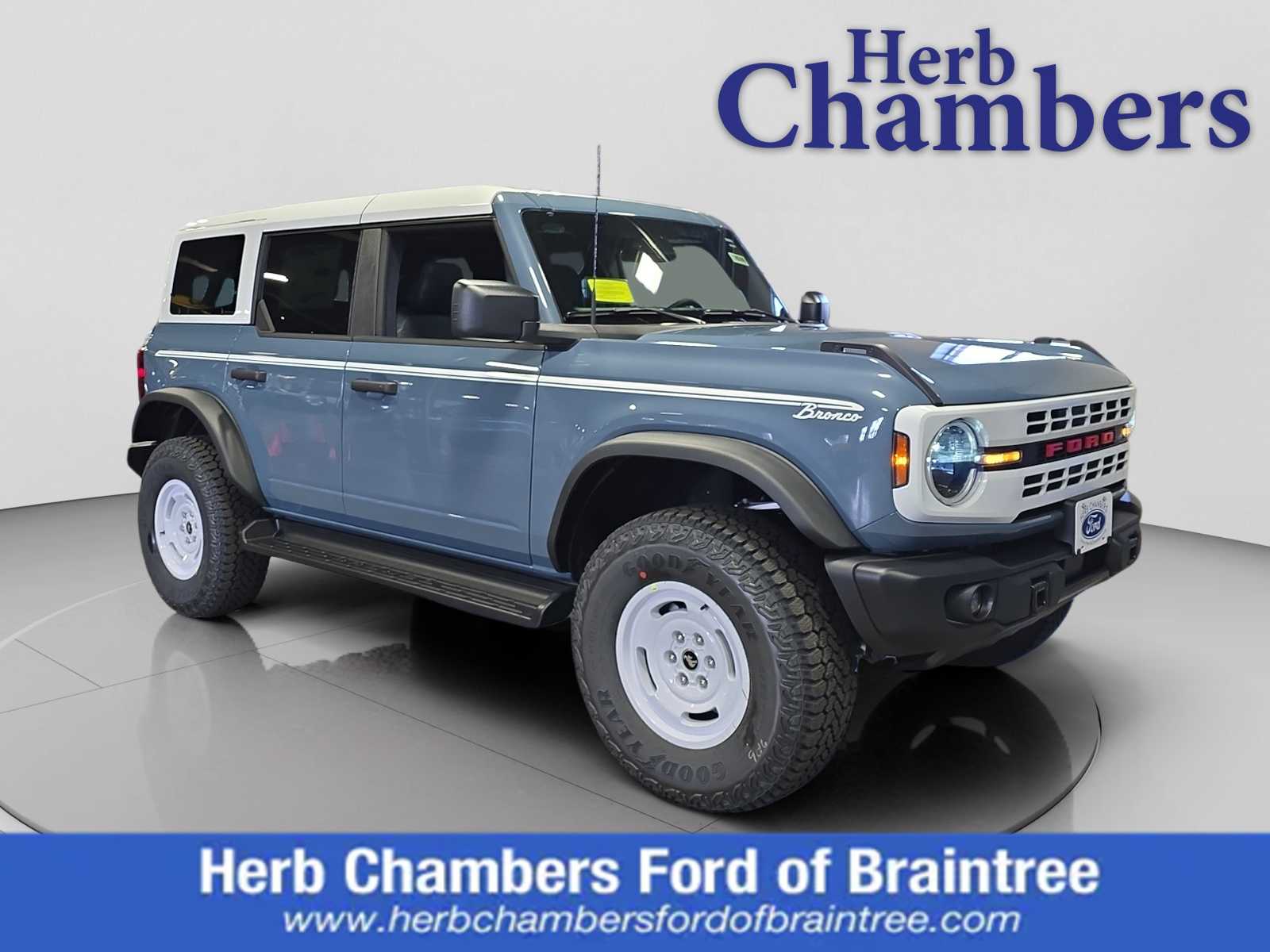 2025 Ford Bronco 4-Door Heritage Editon's photo