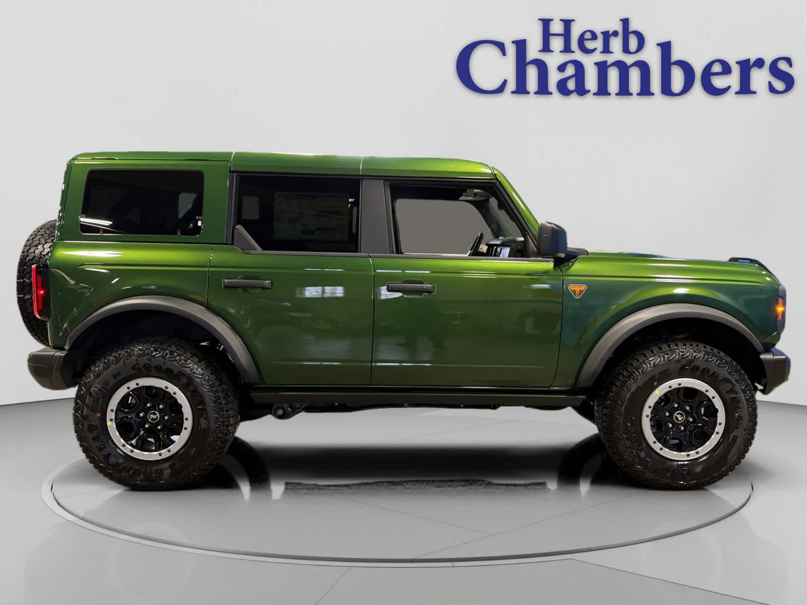 new 2025 Ford Bronco car, priced at $62,395