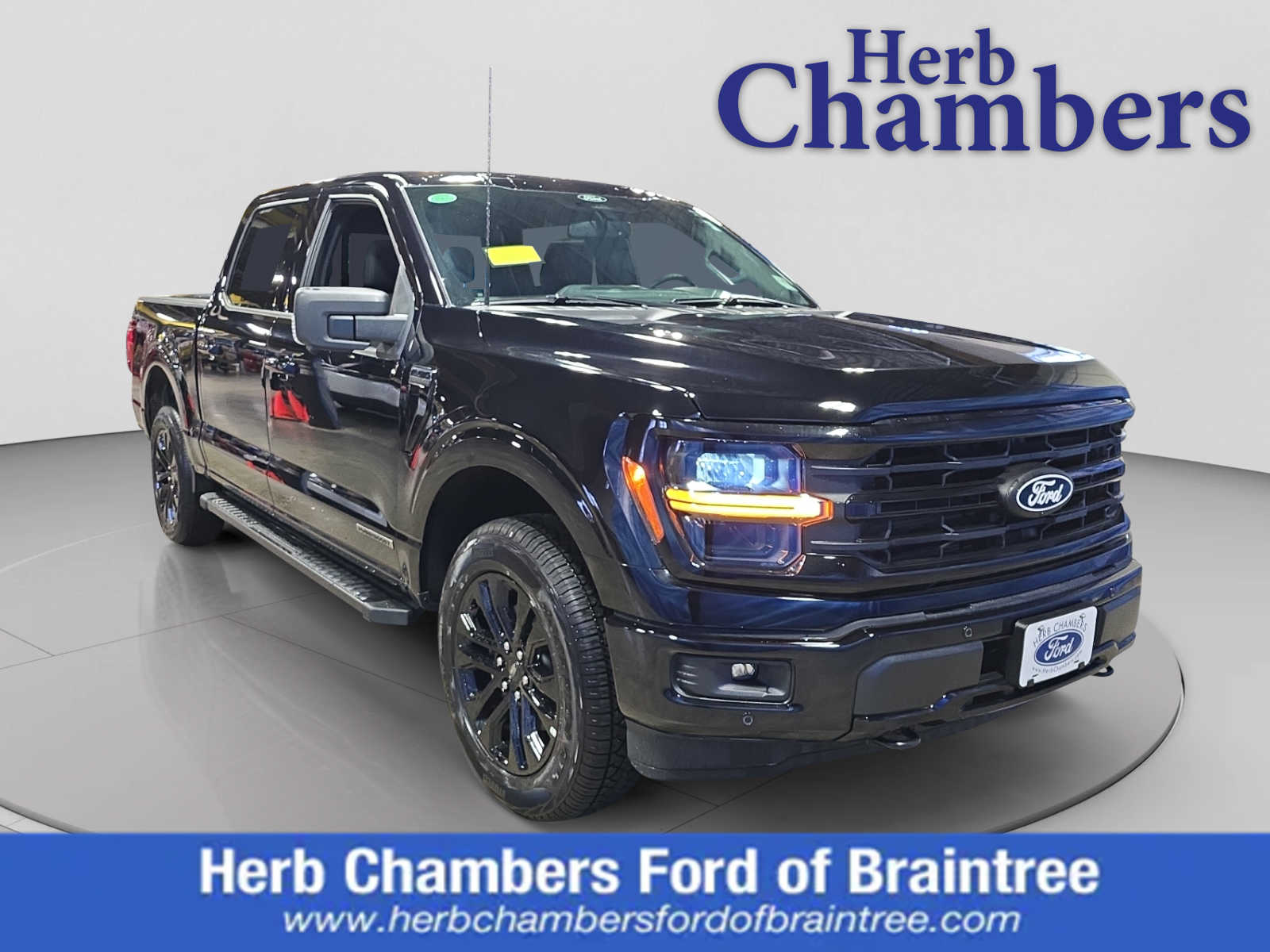 2025 Ford F-150 XLT's photo