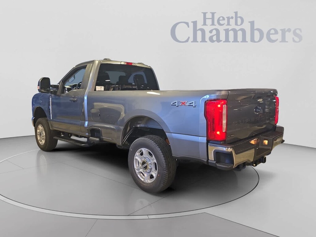 New 2026 Ford Super Duty F-250 Pickup XLT 4WD Reg Cab 8 Box Truck