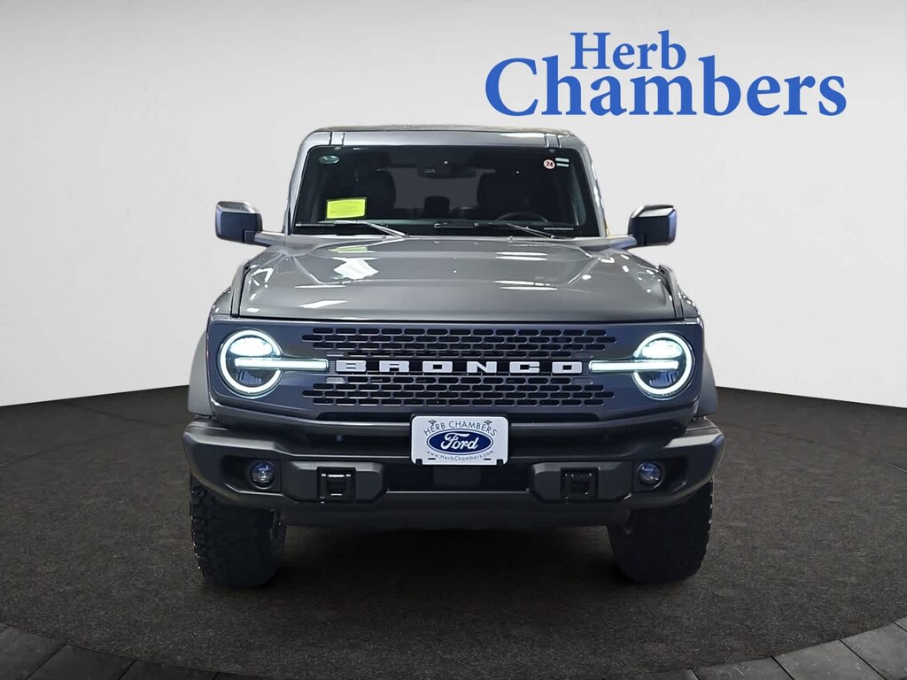 New 2025 Ford Bronco Badlands SUV