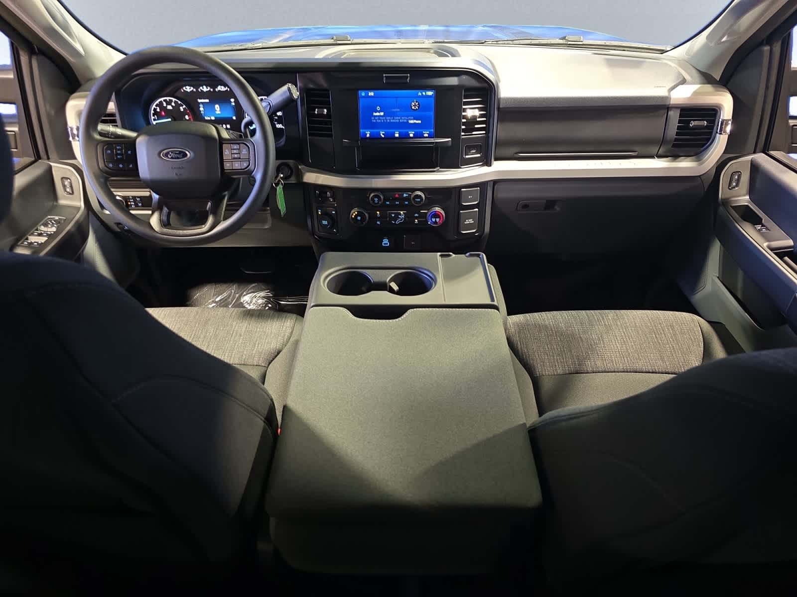 2026 Ford F-250 XLT photo 4