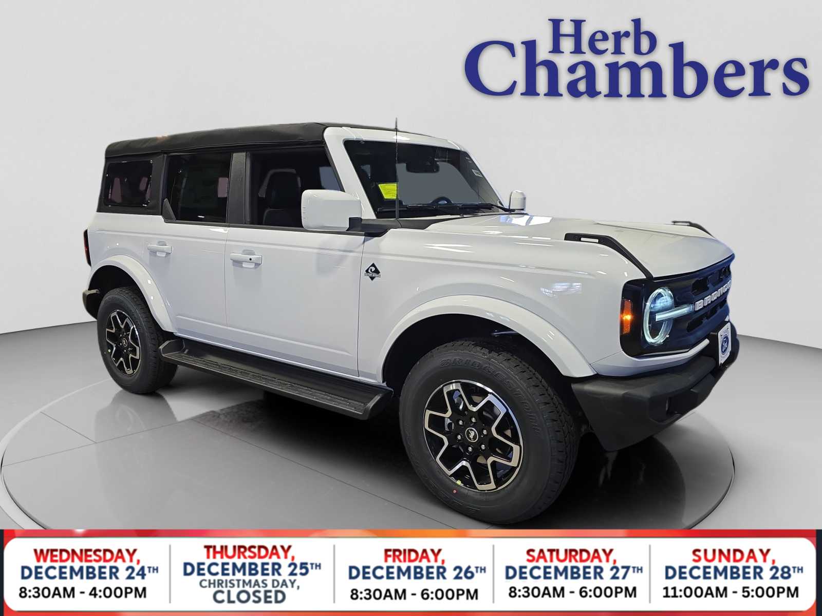 new 2025 Ford Bronco car, priced at $48,295