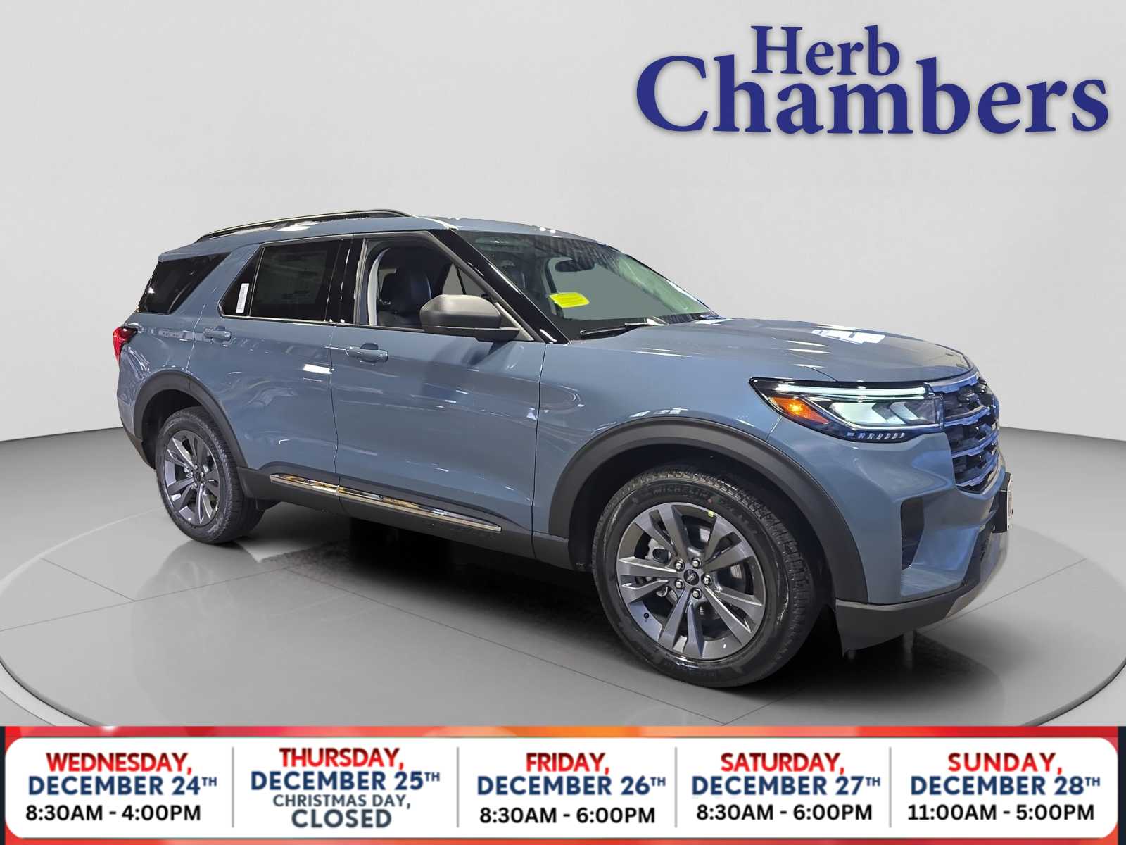 2025 Ford Explorer Active's photo