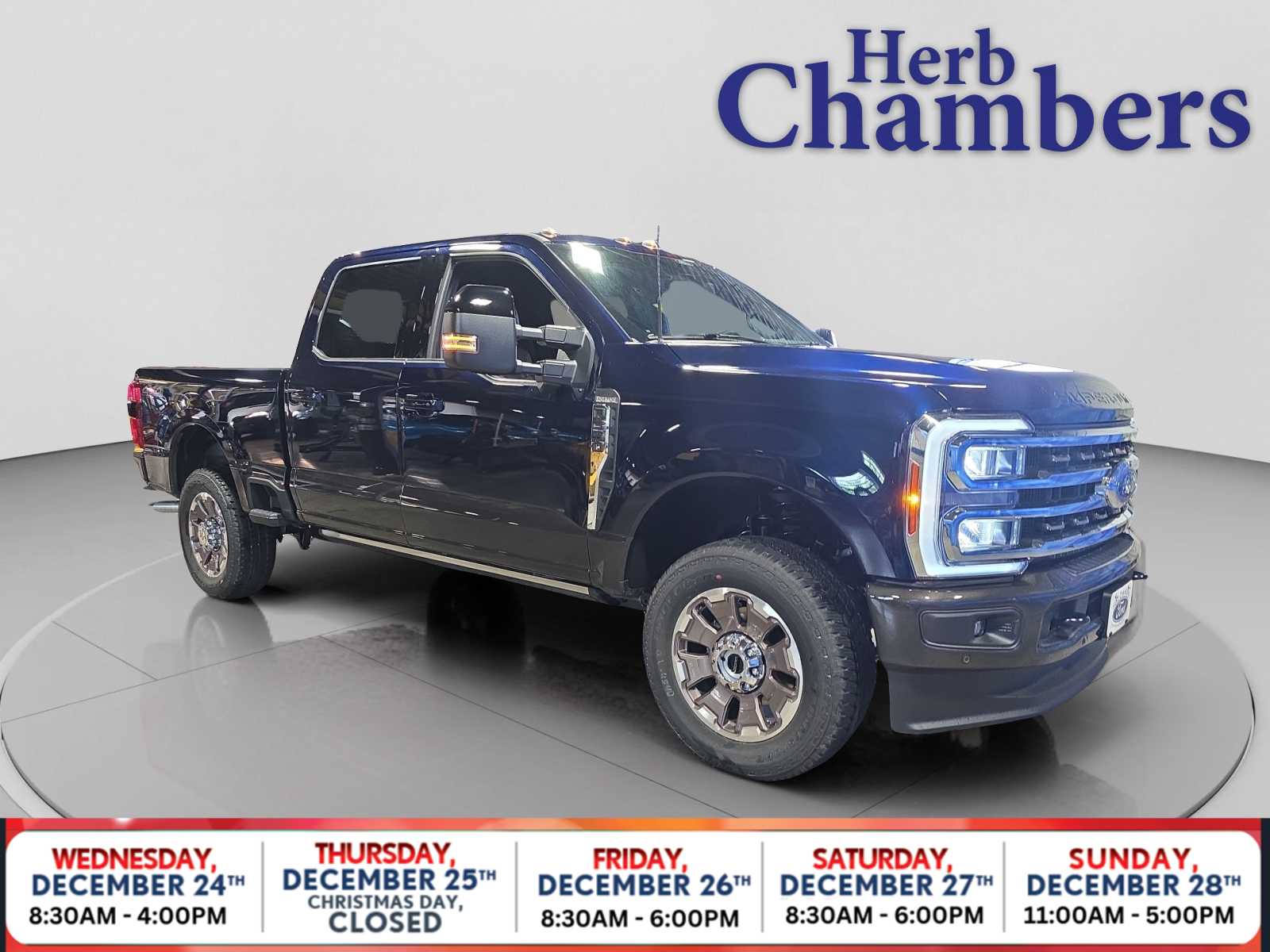 2025 Ford F-350 Super Duty King Ranch's photo