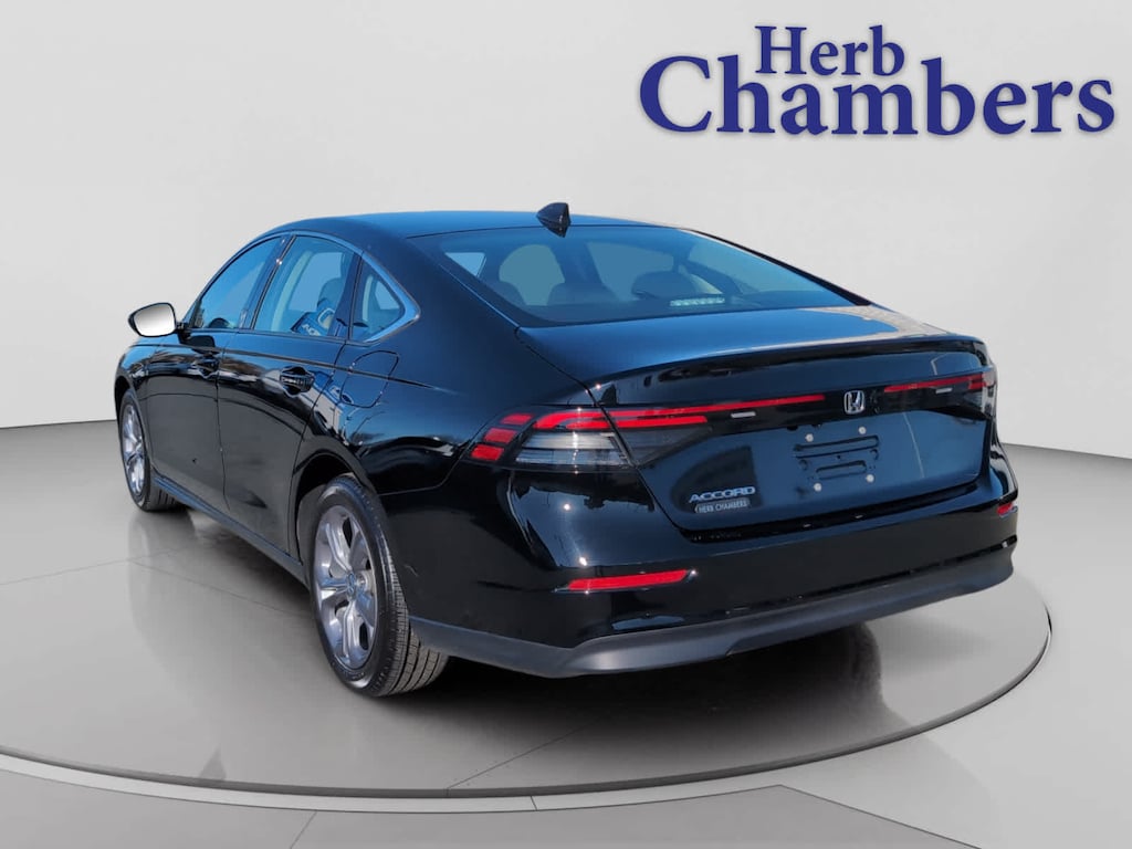Used 2023 Honda Accord EX Sedan