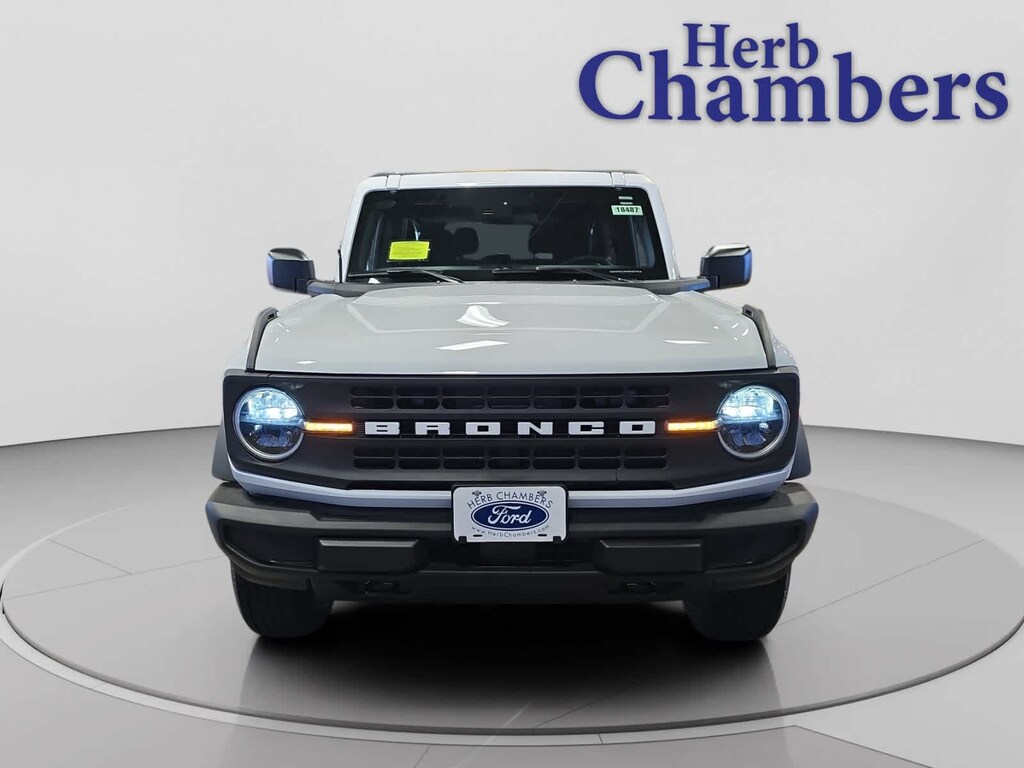 New 2025 Ford Bronco Base SUV