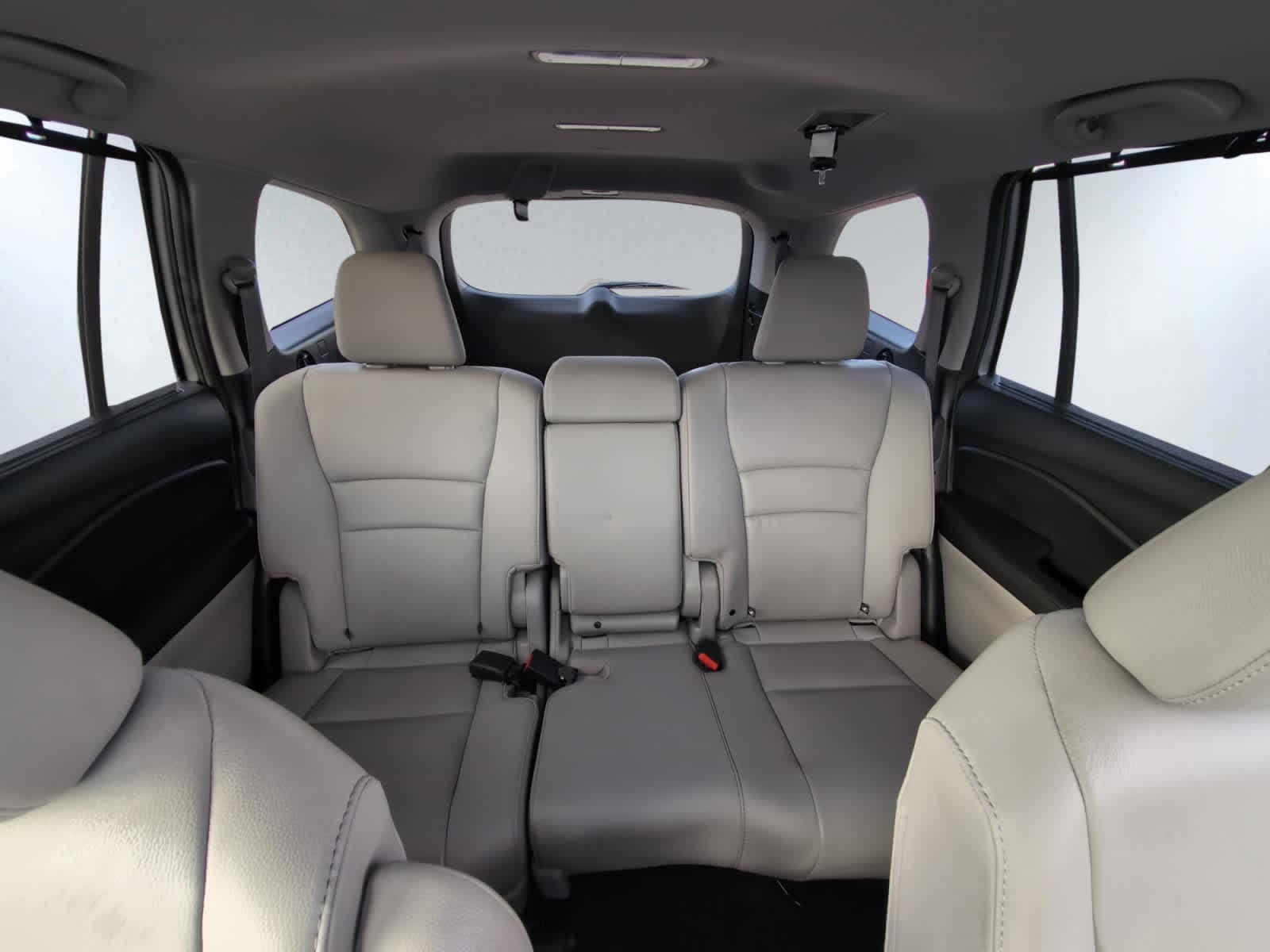 used 2022 Honda Pilot car, priced at $30,187