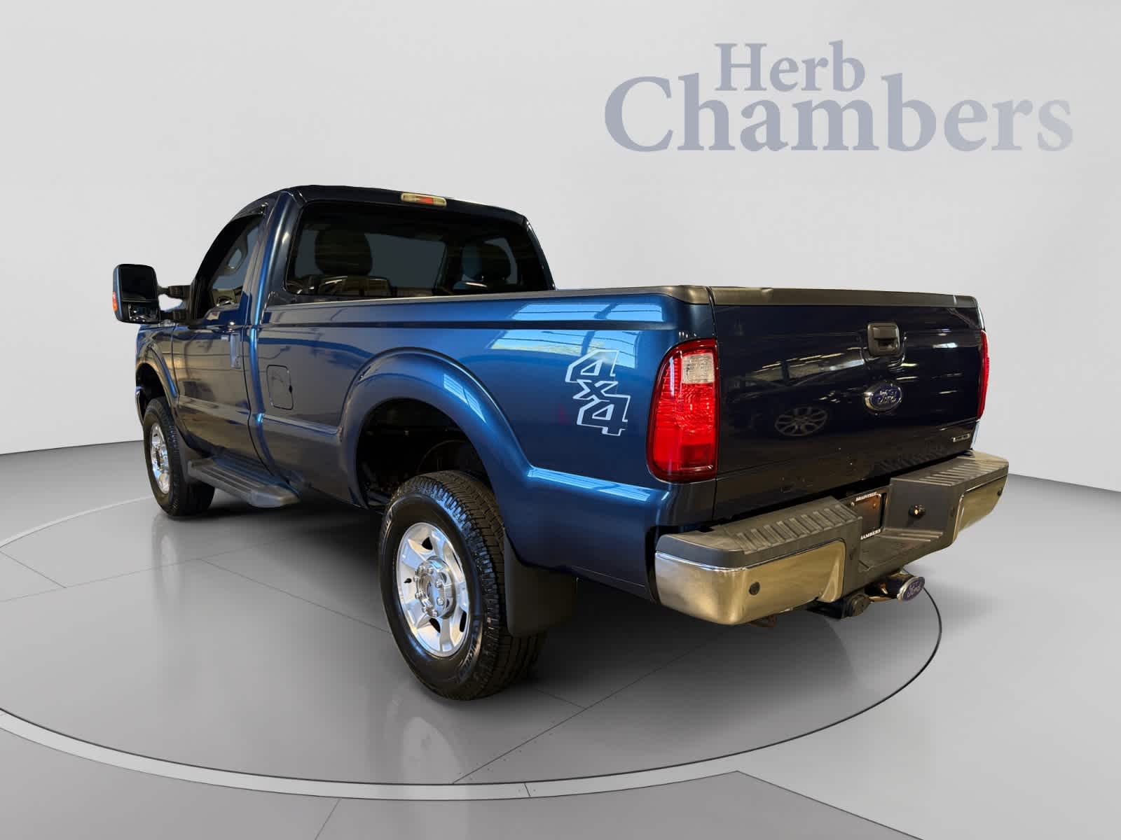 Used 2015 Ford F-250 XLT 4WD Reg Cab 137 Truck Regular Cab